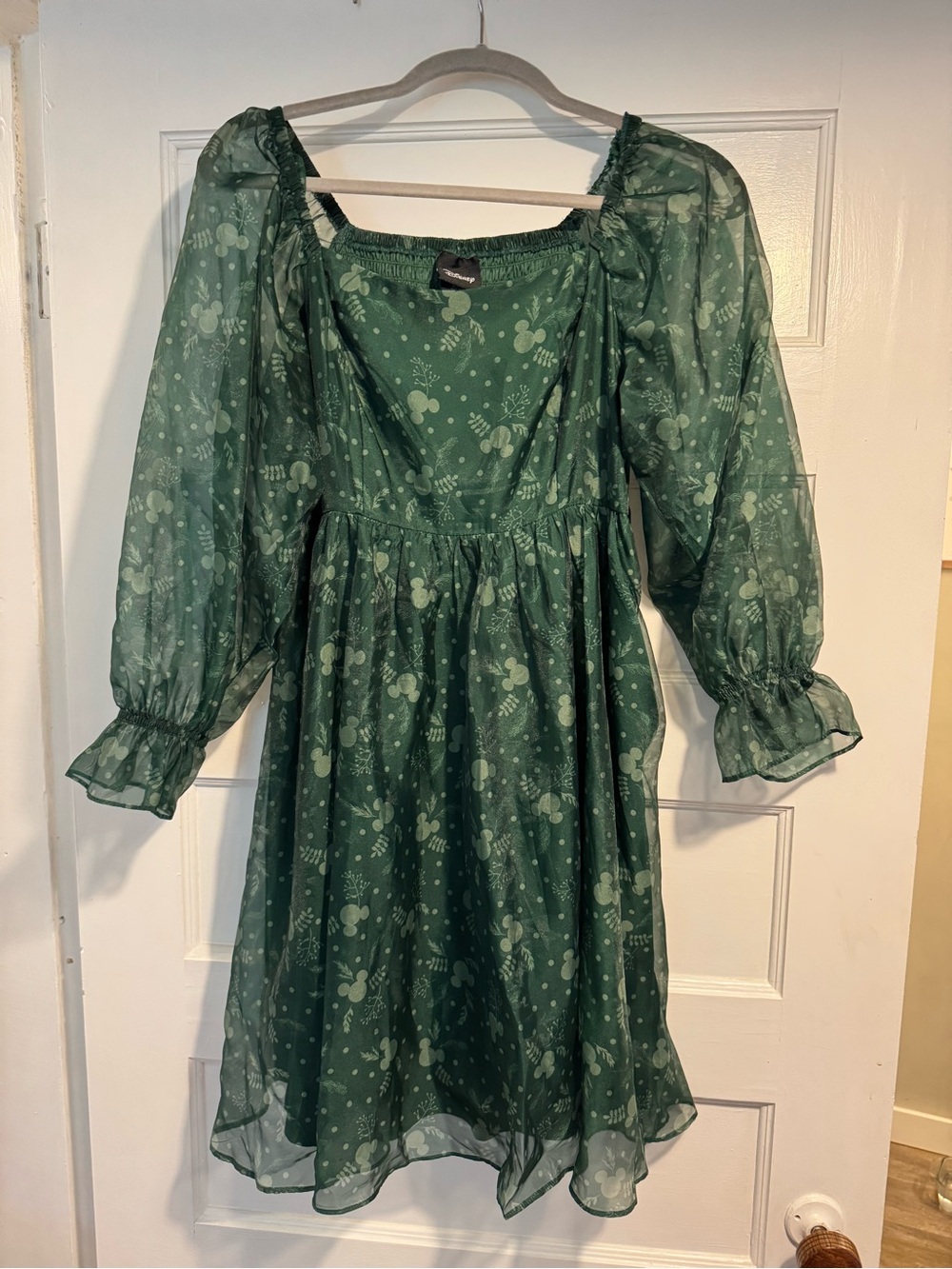 Disney Green Womens Puff Sleeve Christmas Dress